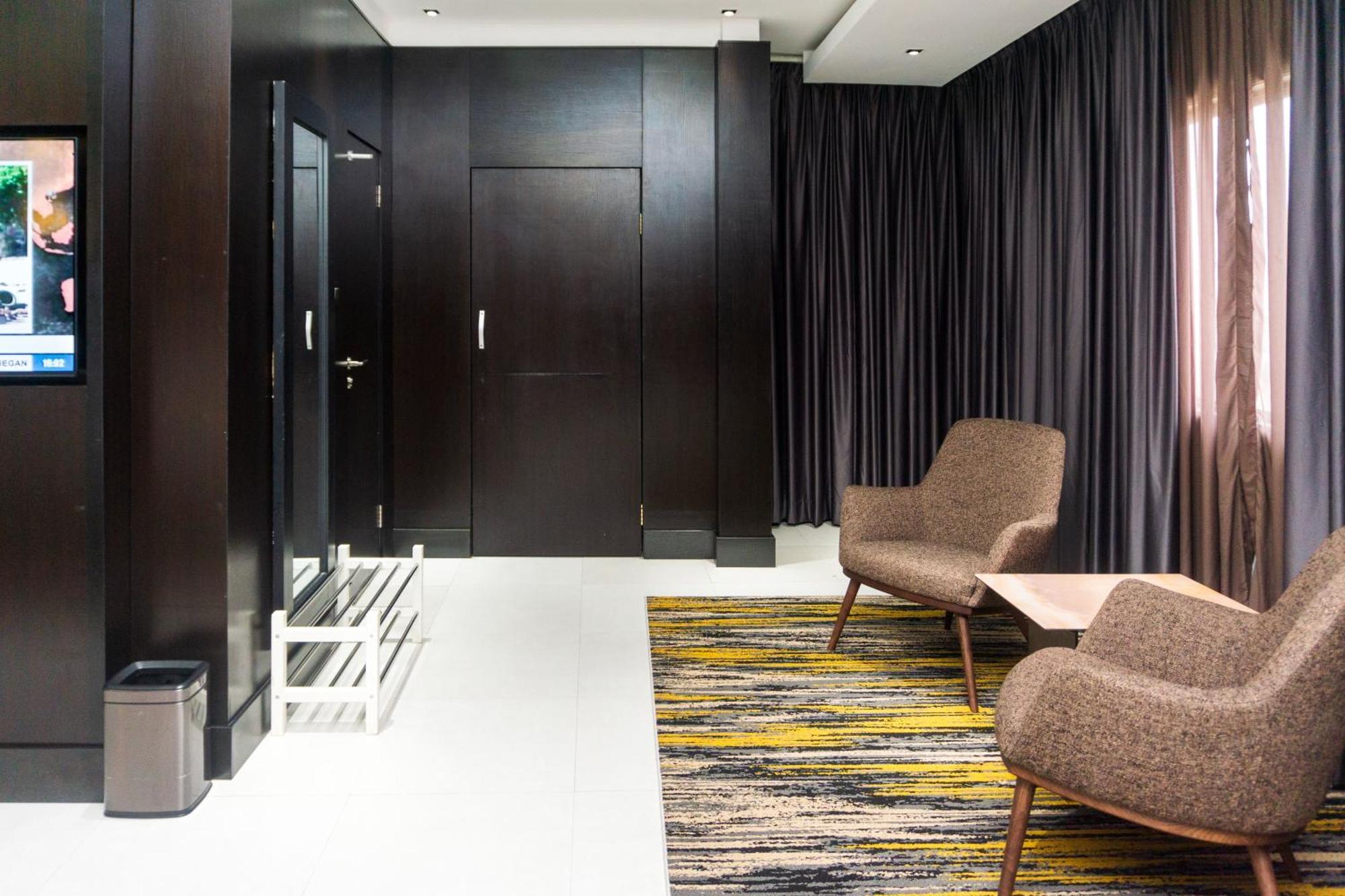 Greenpoint Hotel ลากอส ภายนอก รูปภาพ